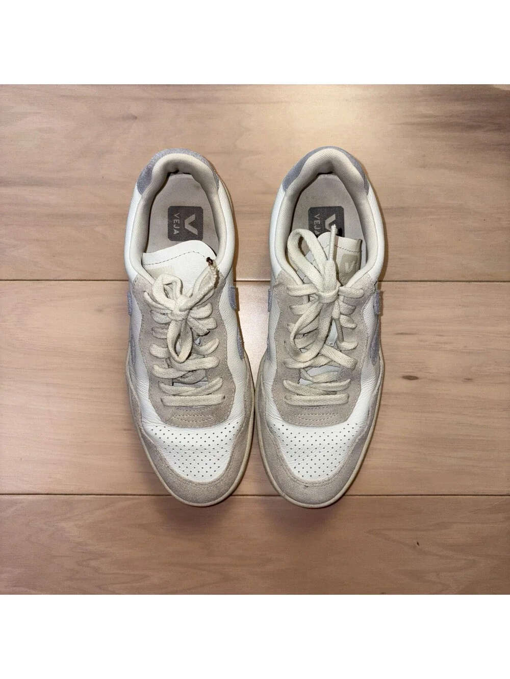 Veja V 90 Leather Suede White Light Grey Sneakers Women’s 8 EU 39 Casual Shoes